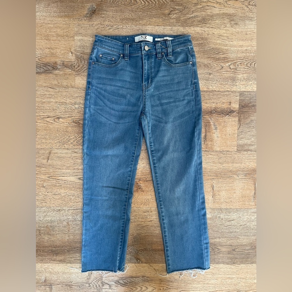 Nic + Zoe Denim Mid Rise Straight Jeans Women’s 27 Blue Raw Hem Ankle Cropped